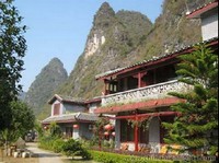 Yangshuo Mountain Retreat
